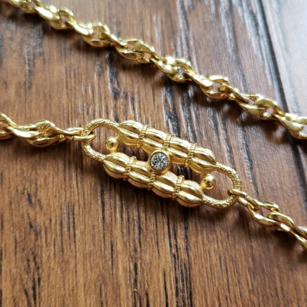 Gold and diamond necklace worn by Jackie Kennedy - Picture 8 of 8